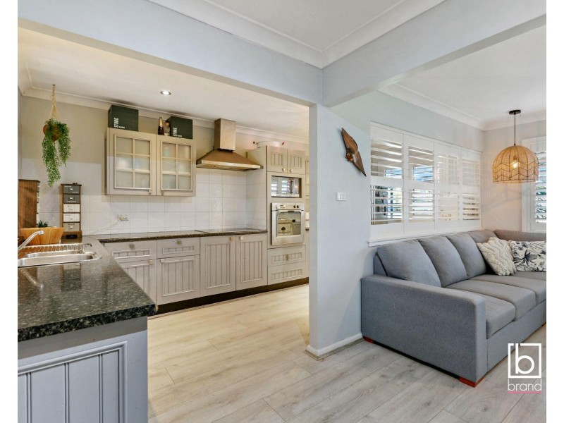 14 Seventh Avenue, Toukley NSW 2263