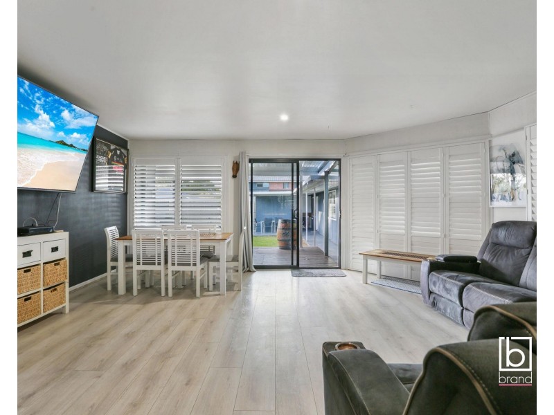 14 Seventh Avenue, Toukley NSW 2263