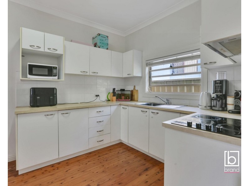 87 Hume Boulevard, Killarney Vale NSW 2261