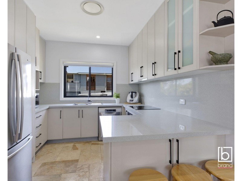 37 Kailua Avenue, Budgewoi NSW 2262