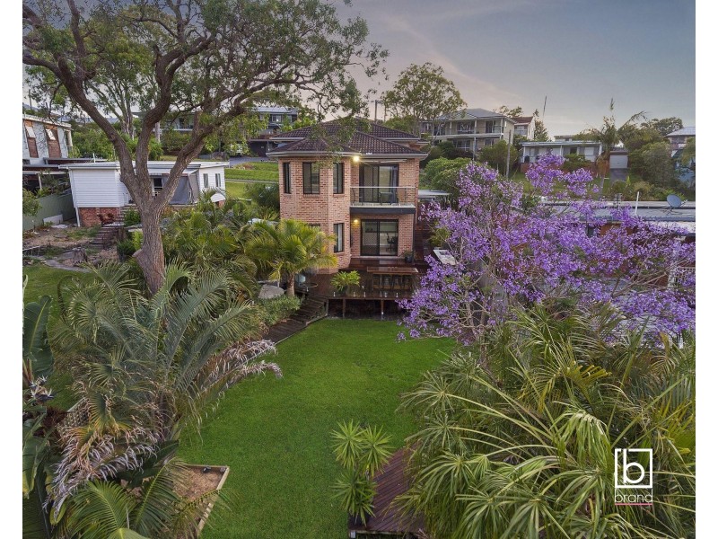 37 Kailua Avenue, Budgewoi NSW 2262