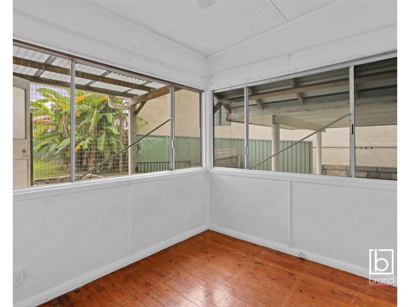 34 Malvina Parade, Gorokan NSW 2263