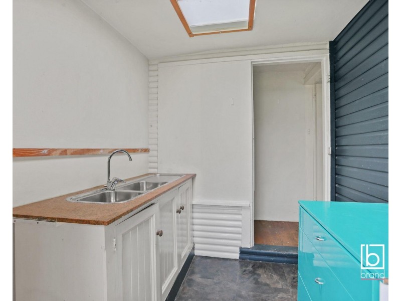 34 Malvina Parade, Gorokan NSW 2263