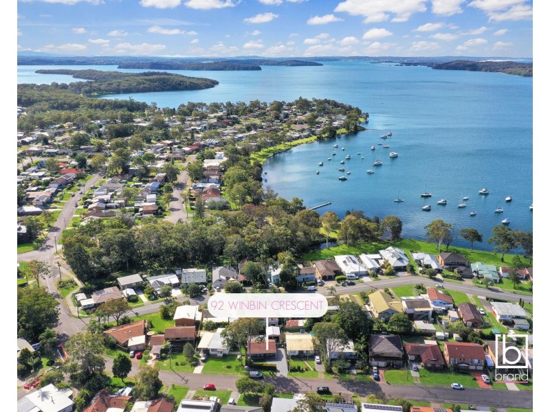 92 Winbin Crescent, Gwandalan NSW 2259