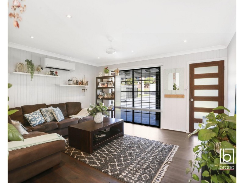 92 Winbin Crescent, Gwandalan NSW 2259