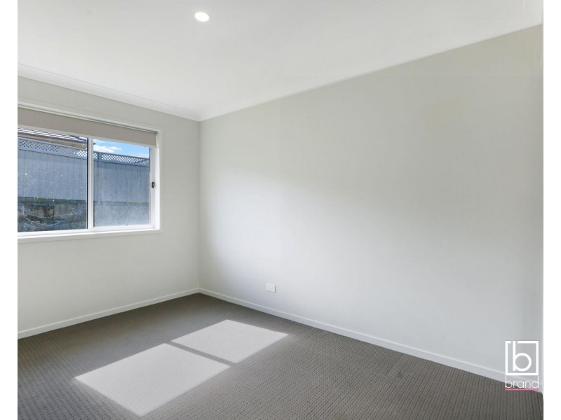 155 Johns Road, Wadalba NSW 2259