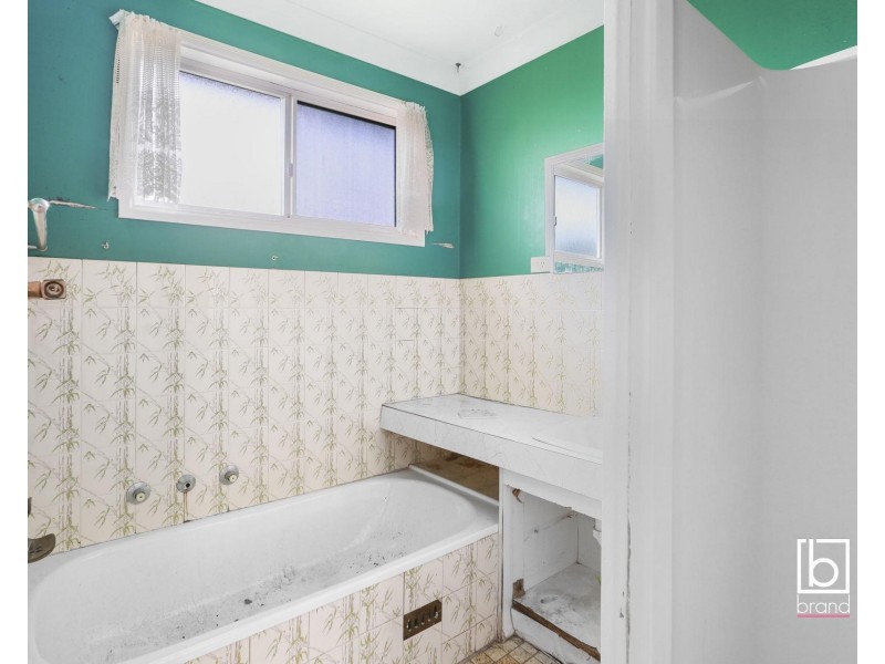 5 Carinya Street, Charmhaven NSW 2263