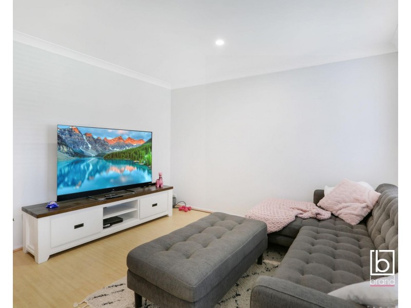 2/15 Brickendon Avenue, Mardi NSW 2259