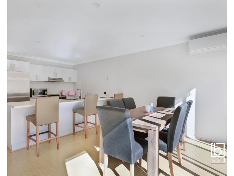 2/15 Brickendon Avenue, Mardi NSW 2259