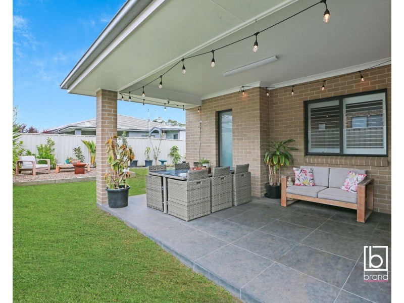 60 Settlers Road, Wadalba NSW 2259