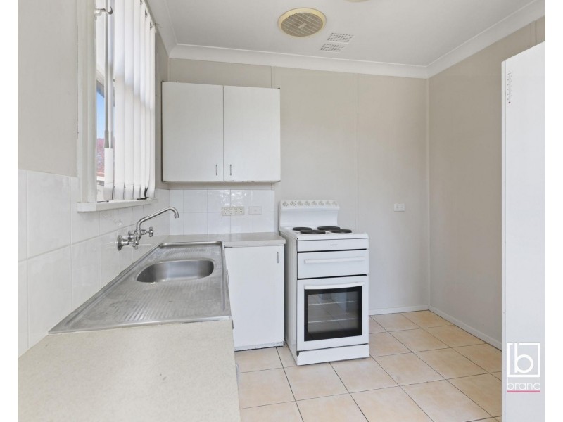 6 Windermere Avenue, Woodberry NSW 2322