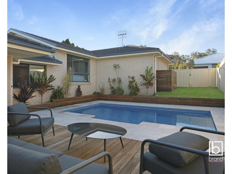 10 Wallum Crescent, Woongarrah NSW 2259