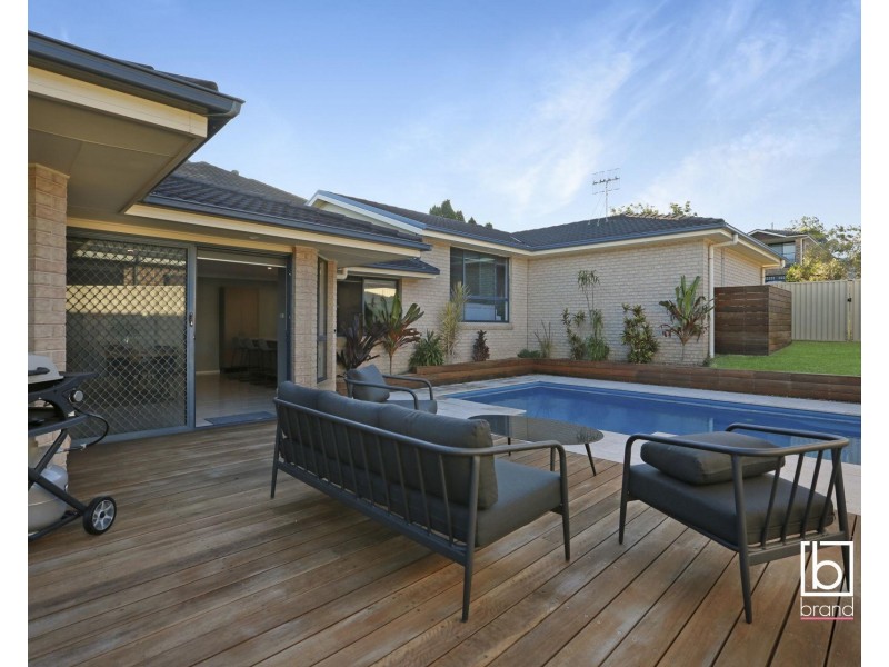 10 Wallum Crescent, Woongarrah NSW 2259