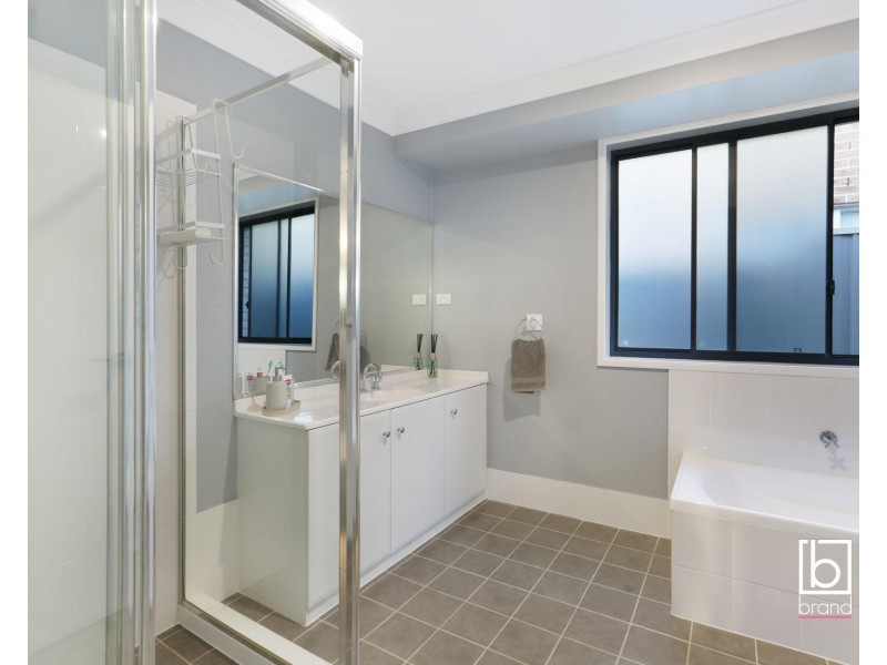 10 Wallum Crescent, Woongarrah NSW 2259