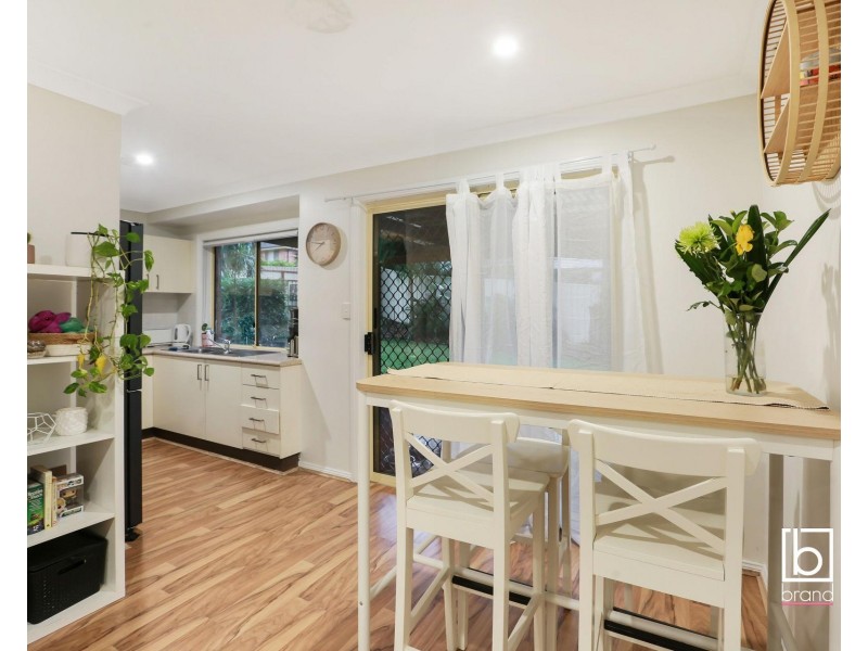7/4 Gavenlock Road, Tuggerah NSW 2259