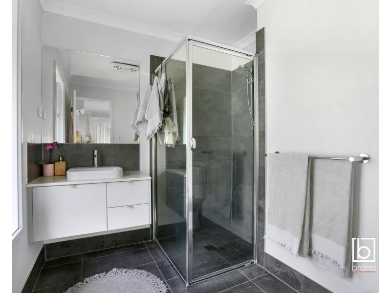 3 Meander Place, Wadalba NSW 2259