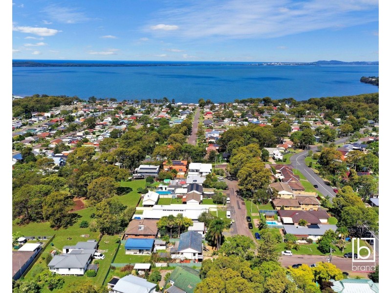 11a Tosca Drive, Gorokan NSW 2263