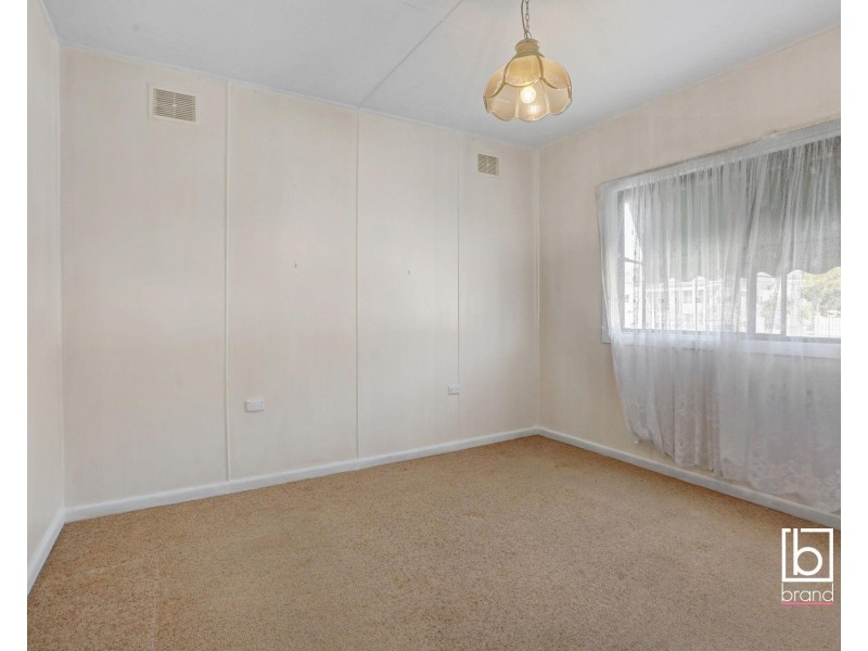10 Hammond Road, Toukley NSW 2263