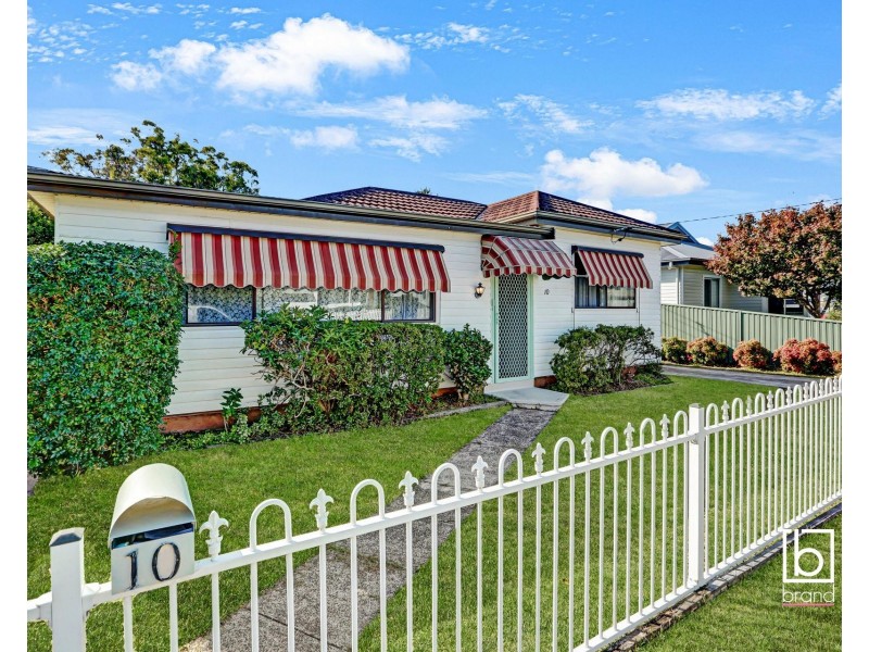 10 Hammond Road, Toukley NSW 2263