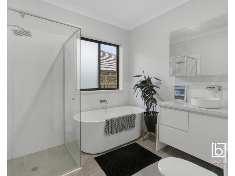 22 Goorangai Close, Wadalba NSW 2259