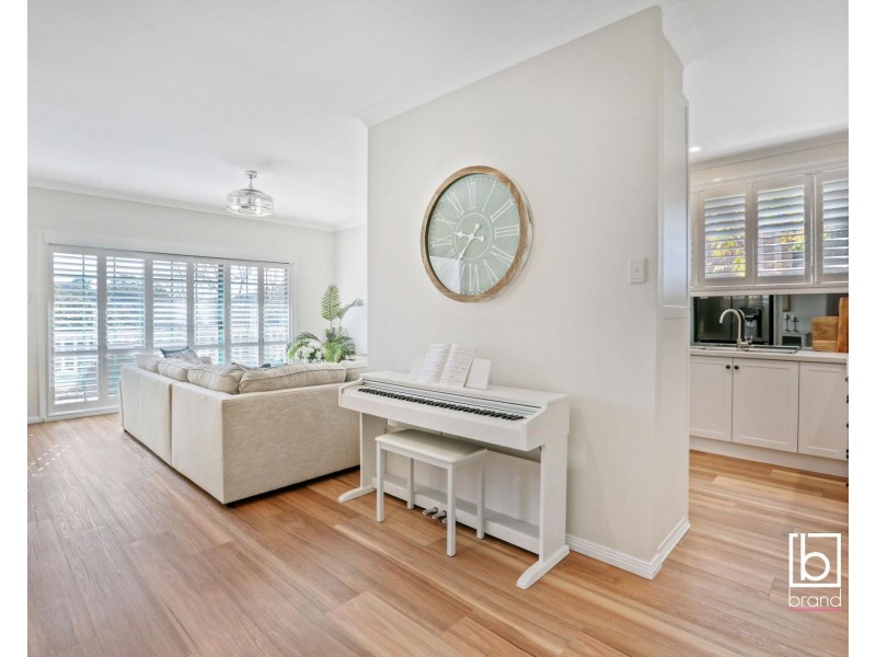 2/14 Sotherby Avenue, Terrigal NSW 2260
