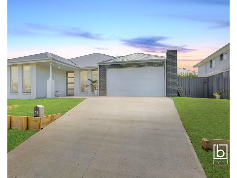 21 Pateman Place, Wyee NSW 2259