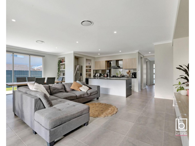 21 Pateman Place, Wyee NSW 2259