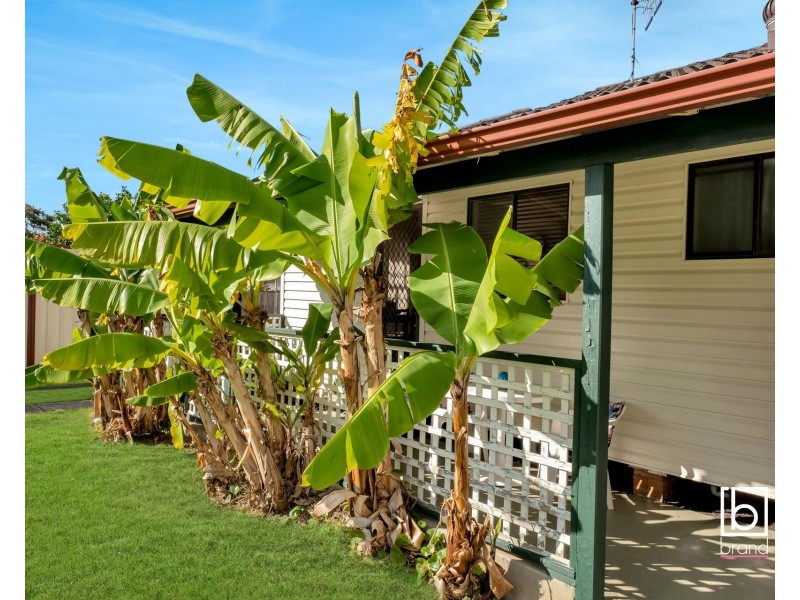 1 Brooke Avenue, Killarney Vale NSW 2261