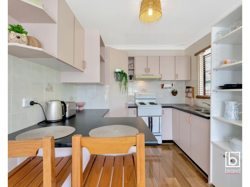 1 Brooke Avenue, Killarney Vale NSW 2261