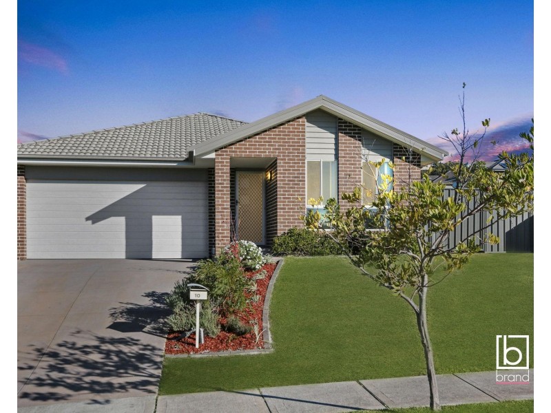 10 Mick Street, Wadalba NSW 2259