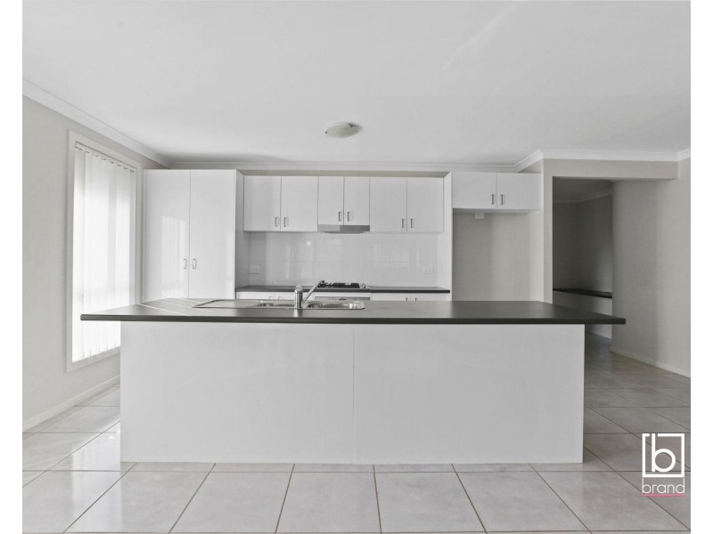 10 Mick Street, Wadalba NSW 2259