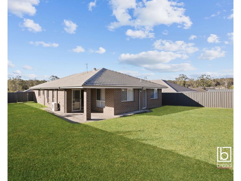 10 Mick Street, Wadalba NSW 2259