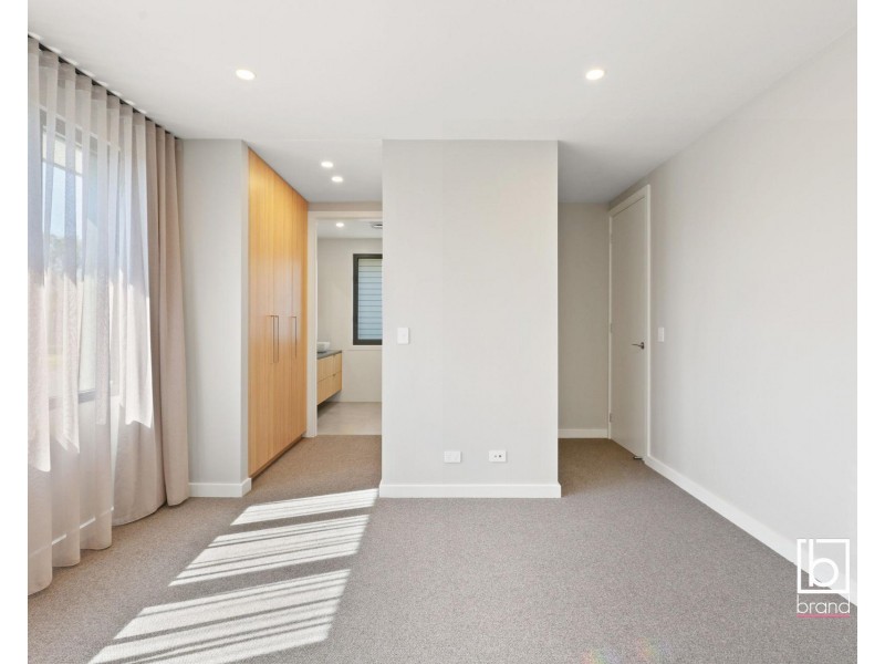 1/6 Melbourne Street, East Gosford NSW 2250