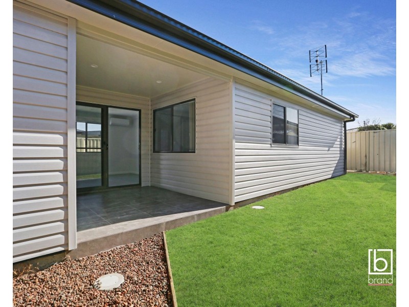 23a Holmes Avenue, Toukley NSW 2263