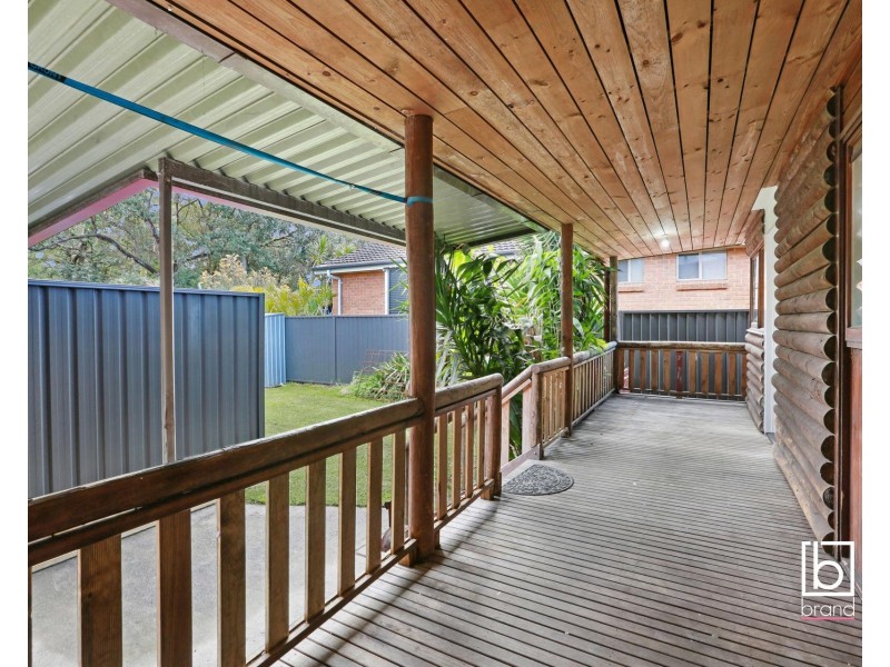 28 Elizabeth Bay Drive, Lake Munmorah NSW 2259