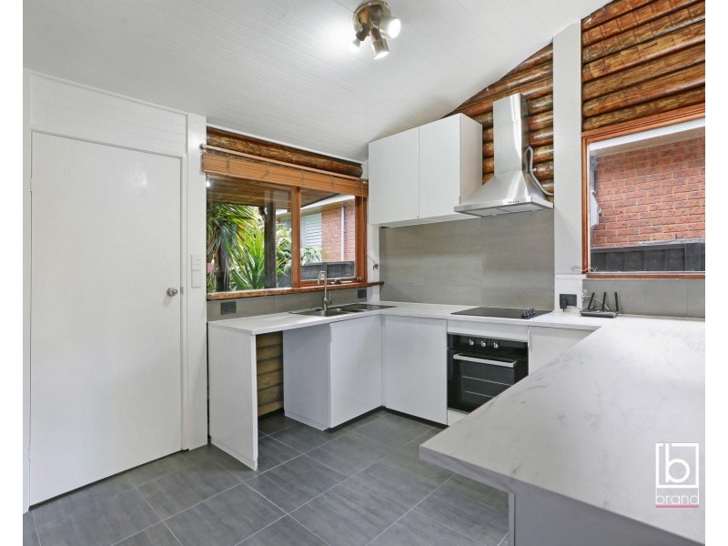 28 Elizabeth Bay Drive, Lake Munmorah NSW 2259