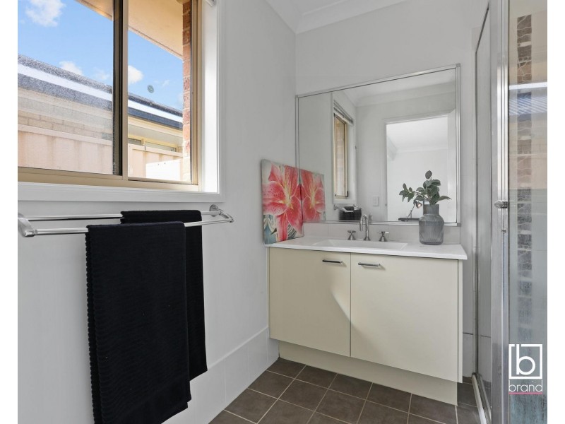 64 Piper Drive, Hamlyn Terrace NSW 2259