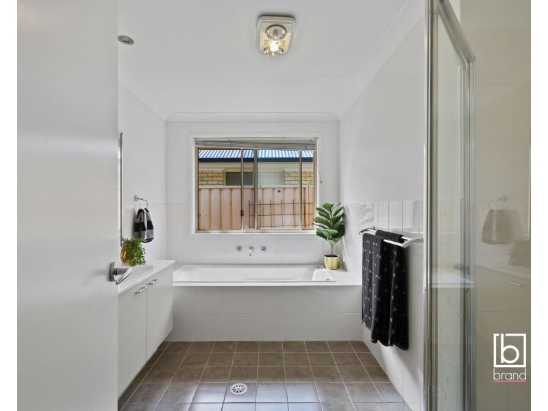 64 Piper Drive, Hamlyn Terrace NSW 2259