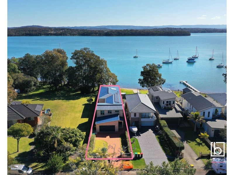 29 Kenilworth Street, Mannering Park NSW 2259