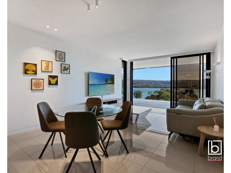 503/63 Masons Parade, Point Frederick NSW 2250