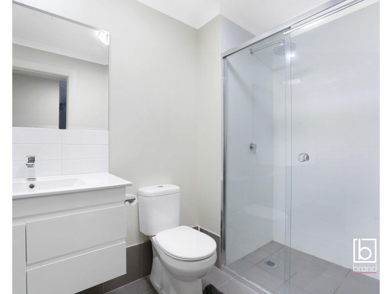 8/5 Dunlop Road, Blue Haven NSW 2262