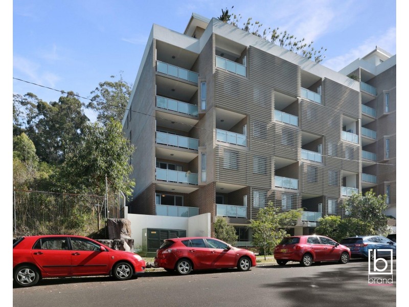8/6 Hargraves Street, Gosford NSW 2250