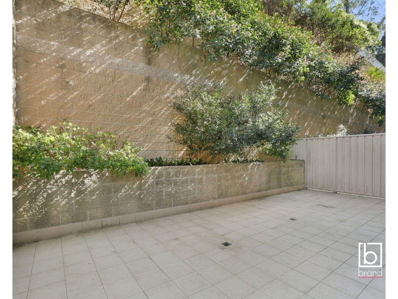 8/6 Hargraves Street, Gosford NSW 2250