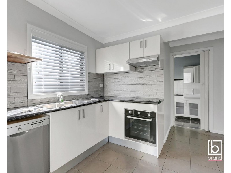 15 Clucas Avenue, Gorokan NSW 2263