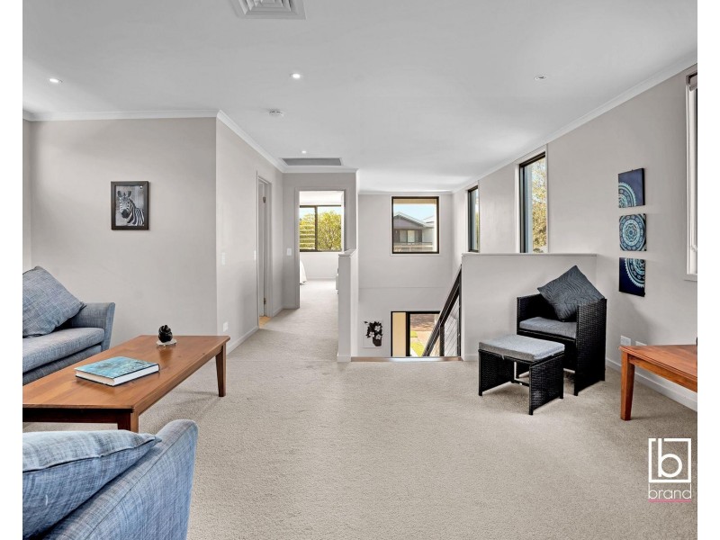 13 Edgewood Place, Magenta NSW 2261