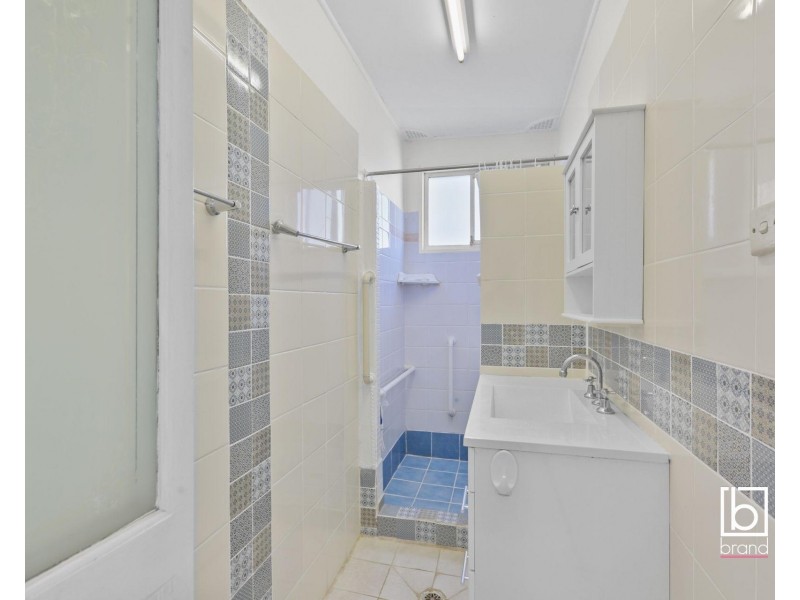 23 Manly Parade, The Entrance North NSW 2261