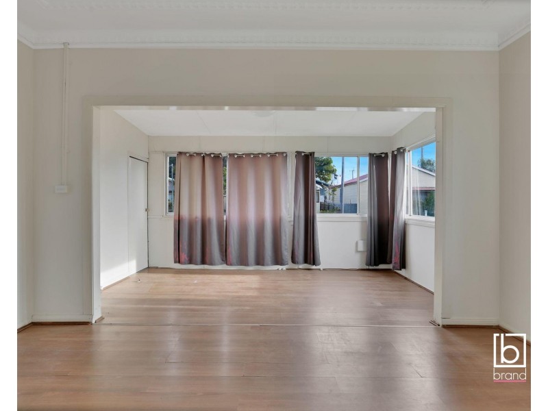 16 Oakland Avenue, The Entrance NSW 2261