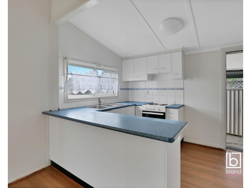 16 Oakland Avenue, The Entrance NSW 2261