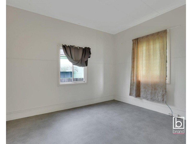 16 Oakland Avenue, The Entrance NSW 2261