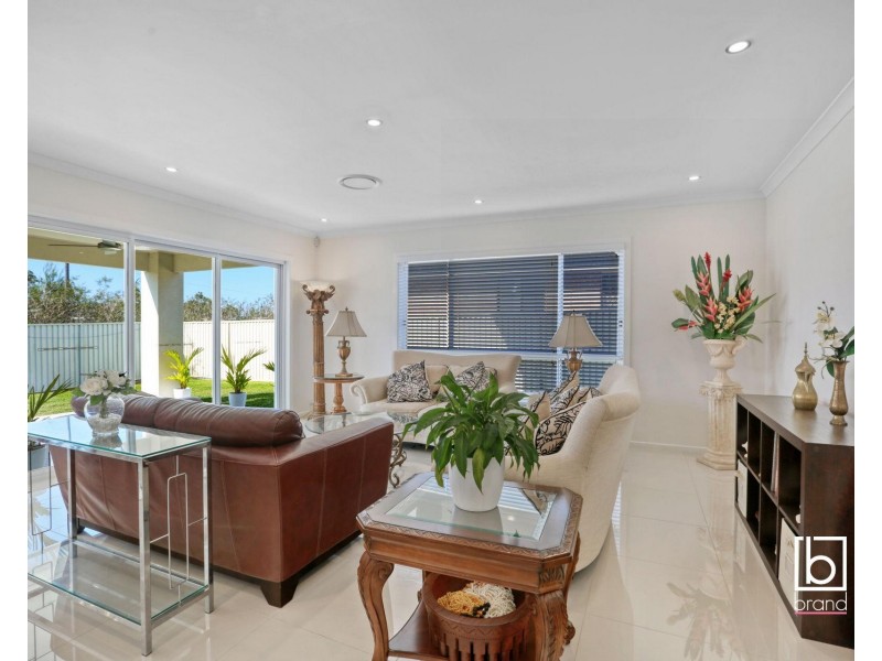 24 Middle Tree Close, Hamlyn Terrace NSW 2259